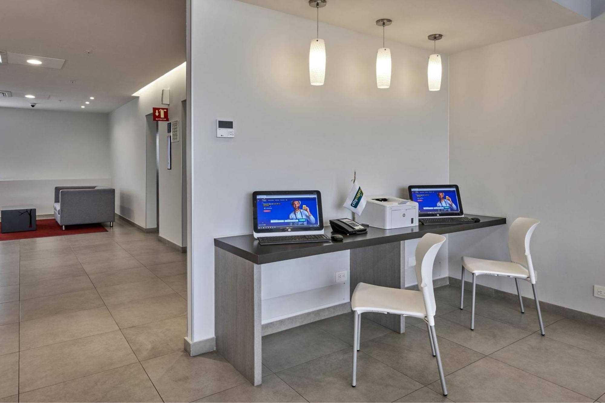 City Express Junior By Marriott Puebla Finsa Exterior photo